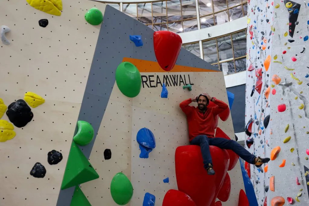New World-Class Bouldering Facilities at Edinburgh Climbing Arena 3 Climber on new bouldering facilities at EICA, Ratho.